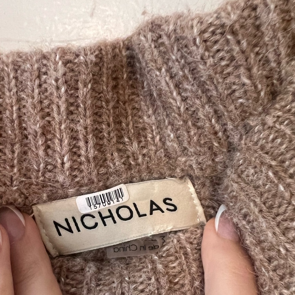 NICHOLAS ($220 retail) Tan Wool Blend Sweater Skirt size large - Picture 4 of 5